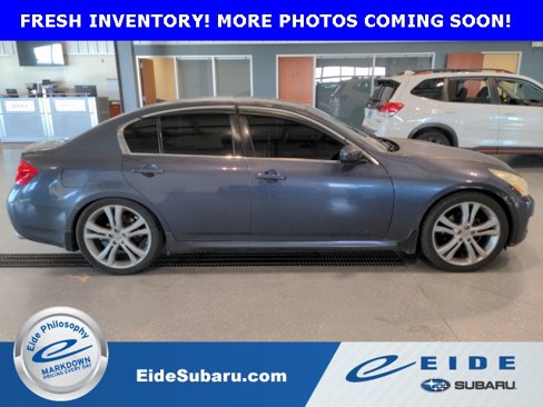 Used 2009 INFINITI G37 Journey w/ Premium Pkg image 8