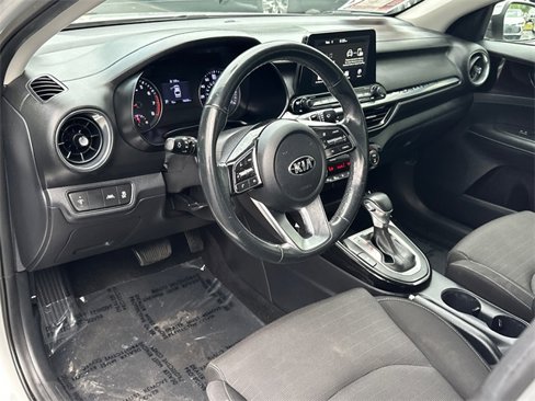 Used 2019 Kia Forte S image 16