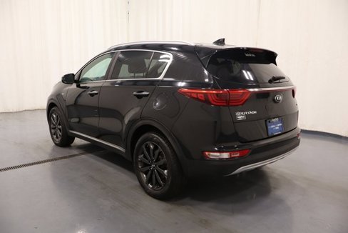Used 2018 Kia Sportage EX w/ EX Sport Appearance Package image 6