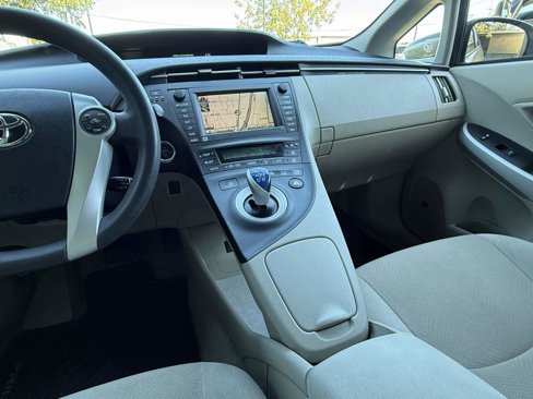 Used 2011 Toyota Prius Three image 14