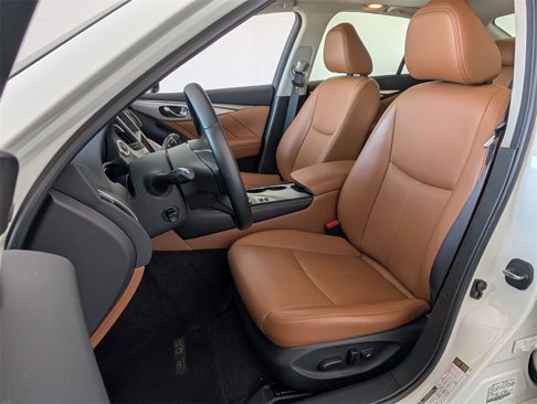 Certified 2024 INFINITI Q50 Luxe image 5