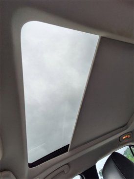 Used 2019 Chrysler 300 Limited image 21