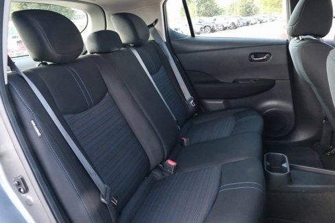 Used 2024 Nissan Leaf S image 31