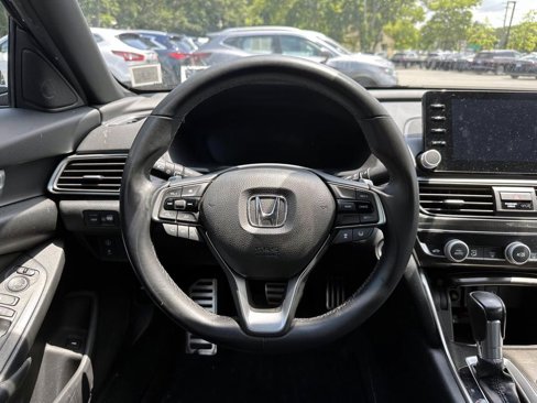 Used 2019 Honda Accord Sport image 12