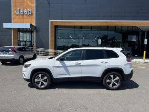 Certified 2022 Jeep Cherokee Limited image 1