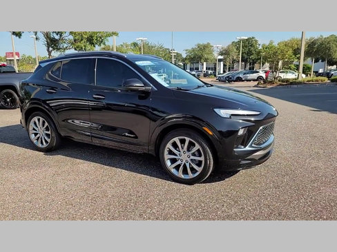 Used 2024 Buick Encore GX Avenir w/ Avenir Technology Package image 31