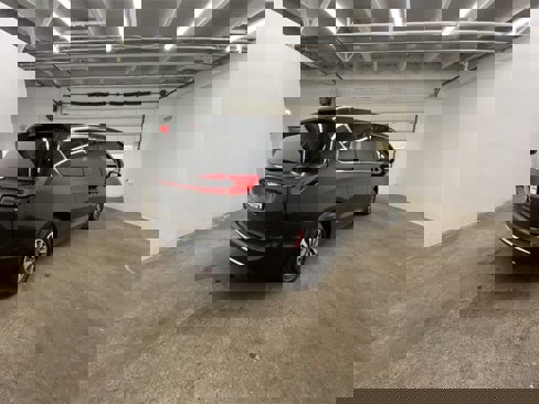 Used 2024 Chrysler Pacifica Select image 6