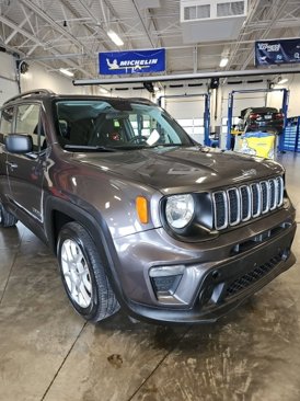 Used 2020 Jeep Renegade Sport w/ Sport Appearance Group image 45