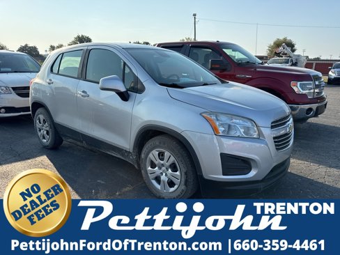 Used 2016 Chevrolet Trax LS image 1