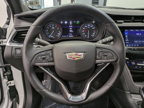 Used 2022 Cadillac XT6 Premium Luxury w/ Technology Package image 19