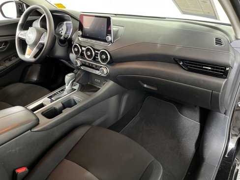 Used 2023 Nissan Sentra SV image 24