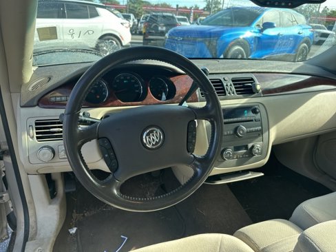 Used 2008 Buick Lucerne CX image 10