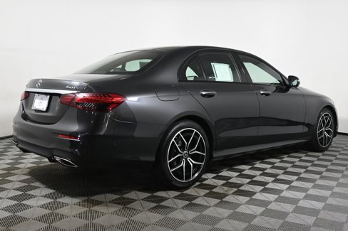 Used 2021 Mercedes-Benz E 350 4MATIC Sedan image 7