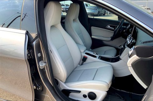 Used 2016 Mercedes-Benz CLA 250 4MATIC image 8