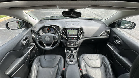 Used 2021 Jeep Cherokee Limited w/ Elite Package image 27