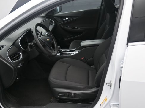 Used 2023 Chevrolet Malibu LT w/ Driver Confidence Package image 17