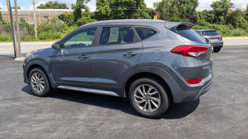 Used 2017 Hyundai Tucson SE image 16