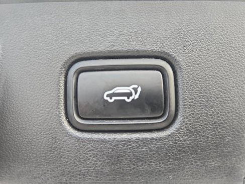 Certified 2022 Hyundai Tucson Limited image 10