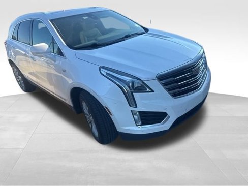 Used 2017 Cadillac XT5 Luxury w/ Driver Awareness Package image 1