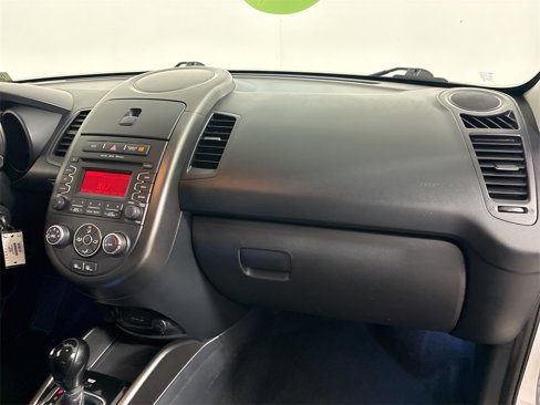 Used 2012 Kia Soul + image 22