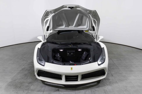 Used 2016 Ferrari 488 GTB image 3
