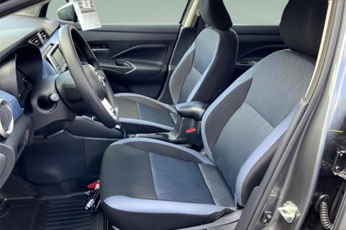 New 2025 Nissan Versa SV w/ Trunk Package image 10