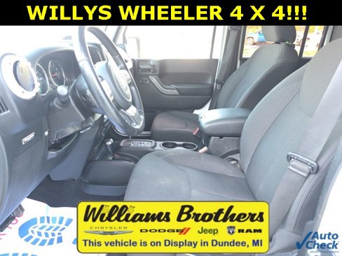 Used 2017 Jeep Wrangler Unlimited Sport image 27