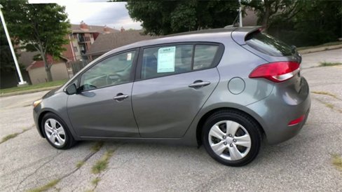 Used 2016 Kia Forte LX image 8