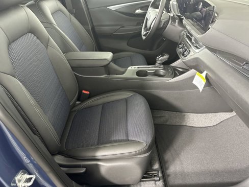 New 2025 Buick Envista Preferred w/ Convenience I Package image 11