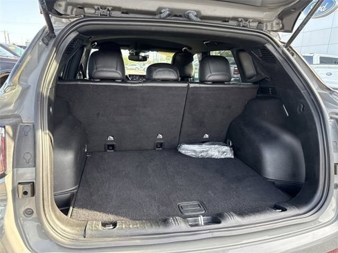 Used 2023 Jeep Compass Trailhawk image 26