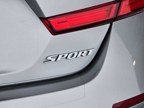 Used 2022 Honda Accord Sport image 13