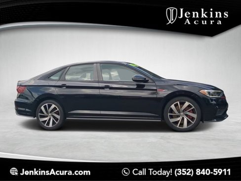 Used 2020 Volkswagen Jetta GLI image 1