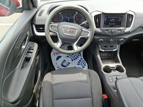Certified 2022 GMC Terrain SLE w/ Driver Convenience Package image 11