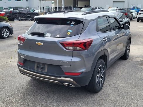 Used 2021 Chevrolet TrailBlazer ACTIV w/ Sun and Liftgate Package image 2