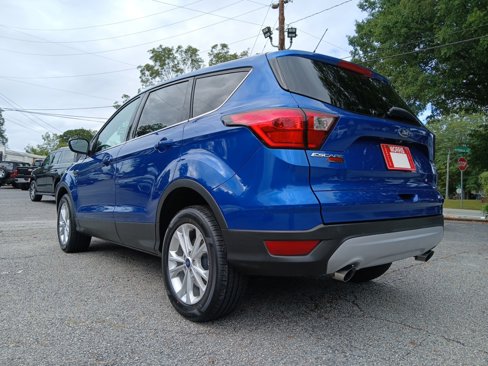 Used 2019 Ford Escape SE image 8