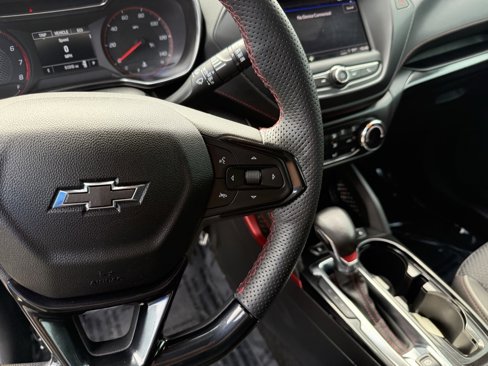 Used 2023 Chevrolet TrailBlazer RS image 29