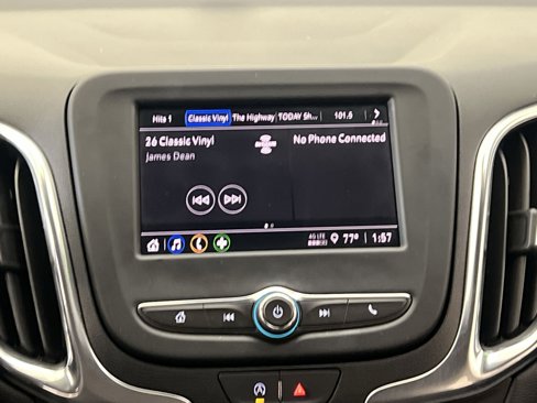 Used 2022 Chevrolet Equinox LT w/ Driver Convenience Package image 18