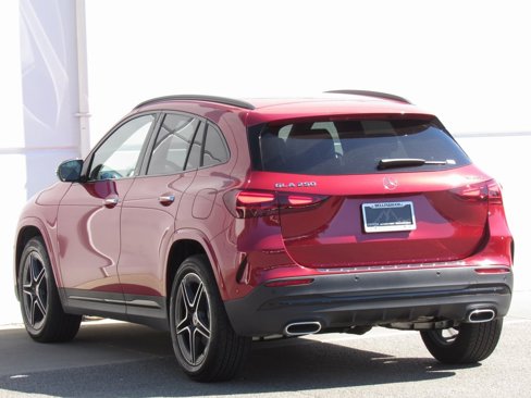 Certified 2025 Mercedes-Benz GLA 250 4MATIC image 5