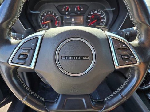 Used 2023 Chevrolet Camaro LT image 17