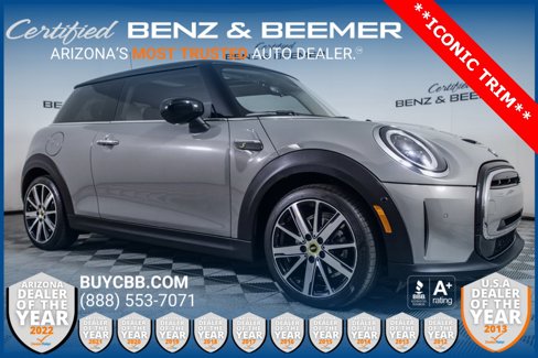 Used 2023 MINI Cooper SE image 1