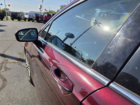 Used 2017 Ford Fusion SE image 36