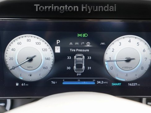 Certified 2024 Hyundai Elantra SEL image 29