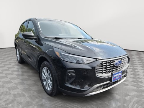 New 2025 Ford Escape Active image 1