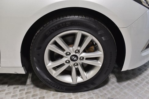 Used 2017 Hyundai Sonata SE w/ Cargo Package image 37