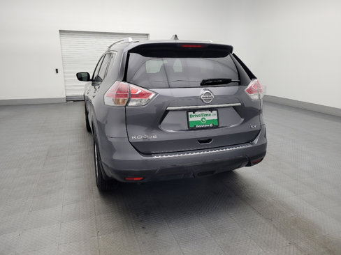 Used 2016 Nissan Rogue SV image 6