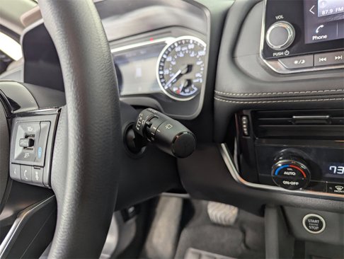 Used 2021 Nissan Rogue SV image 23