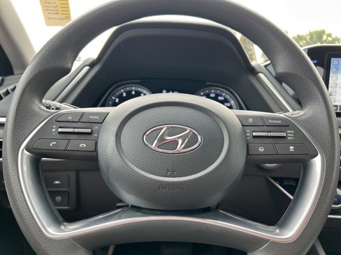 Used 2023 Hyundai Sonata SEL image 17