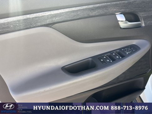 Certified 2020 Hyundai Santa Fe SE image 7