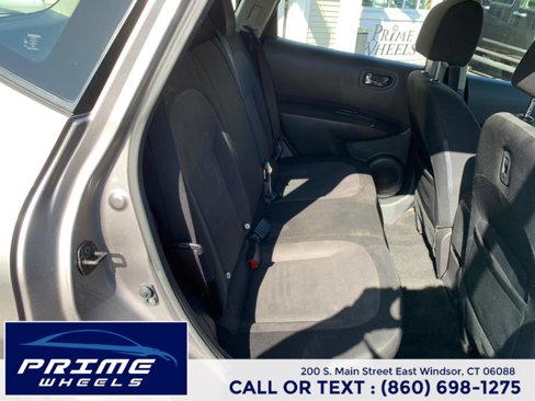 Used 2012 Nissan Rogue S image 11