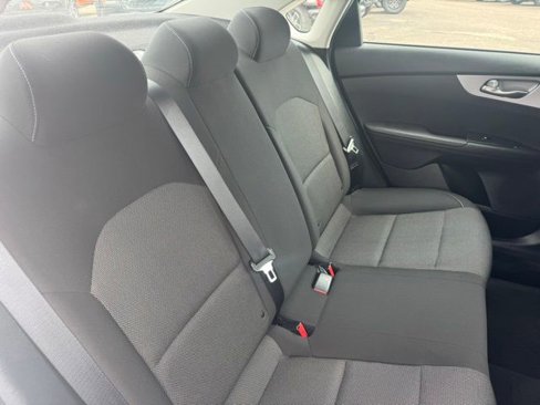 Used 2022 Kia Forte LXS image 21